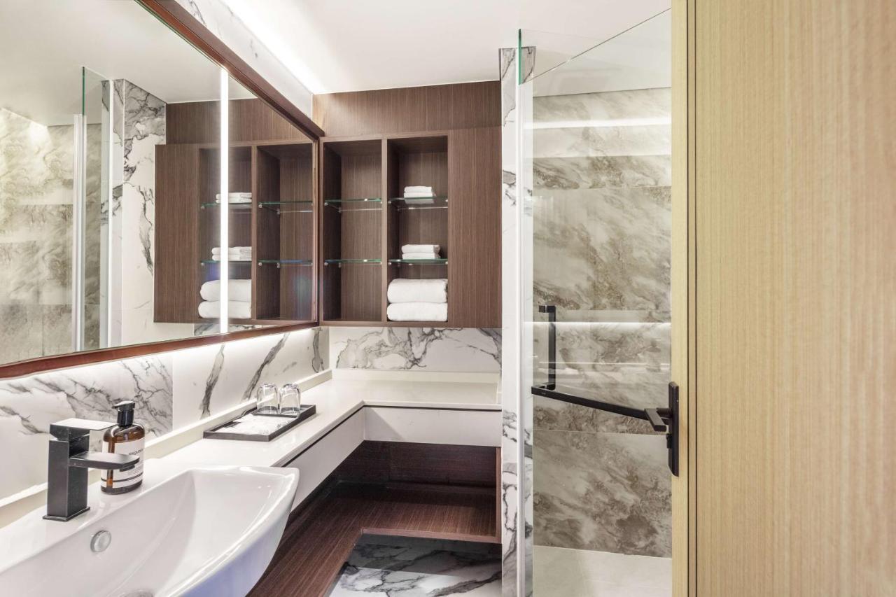 Best Western Click Sathorn 11 バンコク都 エクステリア 写真